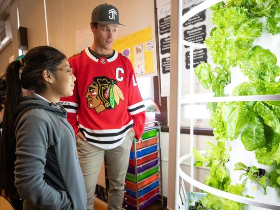 Green Bronx Machine is proud to partner with the Jonathan Toews Foundation and the Chicago Blackhawks to bring Tower Gardens and Green Bronx Machine Classroom Curriculum to schools across Chicagoland. Recently named the Chicagoan Of The Year for his work with Green Bronx Machine, Jonathan...