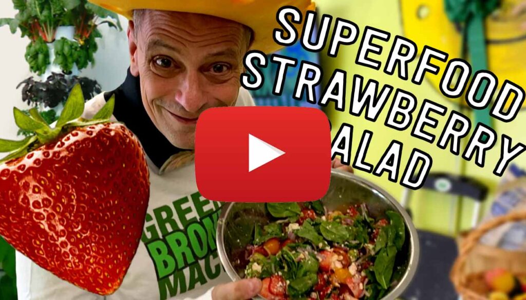 Superfood-Strawberry-Salad